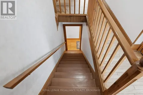 125 Arthur Street Gananoque ON K7G 1B1