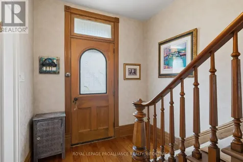 125 Arthur Street Gananoque ON K7G 1B1