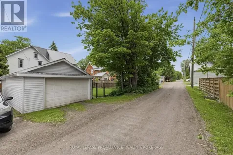 125 Arthur Street Gananoque ON K7G 1B1