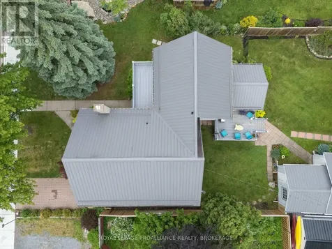 125 Arthur Street Gananoque ON K7G 1B1