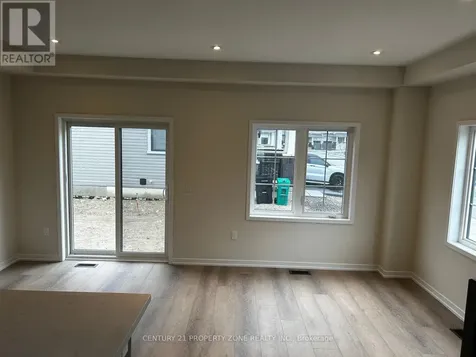 35 Moonstone Common Cambridge ON N1R 5S2