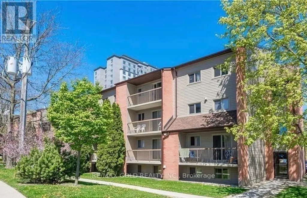 30 Hickory Street Waterloo ON N2J 4L4