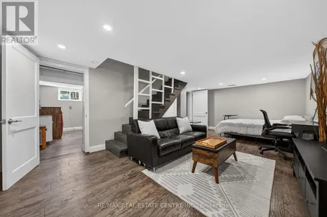 154 Bridgeport Road East Waterloo ON N2J 2K4