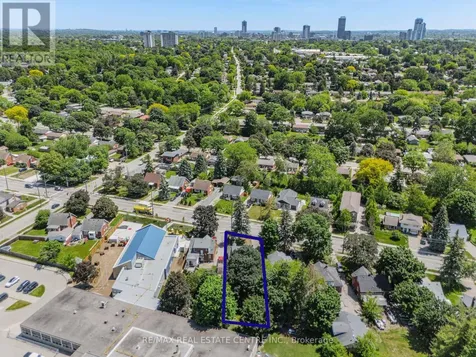 154 Bridgeport Road East Waterloo ON N2J 2K4