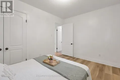 72 Pinemeadow Crescent Waterloo ON N2T 1A7