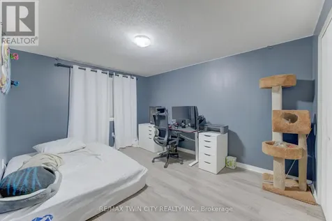 26 Hartley Court Cambridge ON N1R 8J4