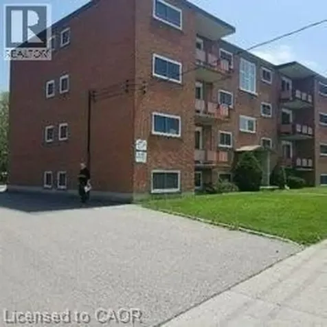 12 Westmount Road West Kitchener ON N2M 1R5