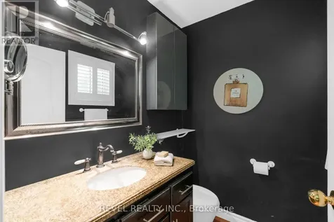 3964 Grove Place Innisfil ON L9S 2S7