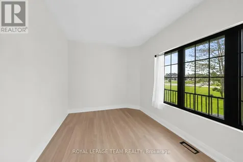 148 Lake Trail Road Ottawa ON K1S 1N4