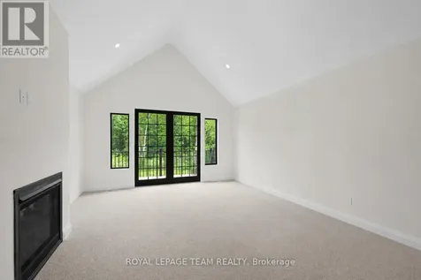 148 Lake Trail Road Ottawa ON K1S 1N4