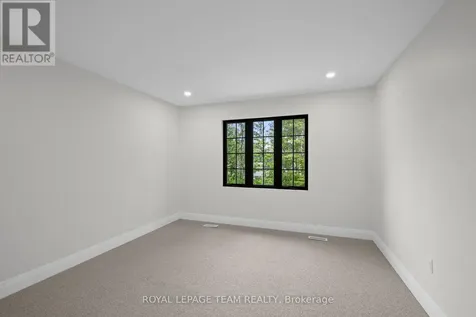 148 Lake Trail Road Ottawa ON K1S 1N4