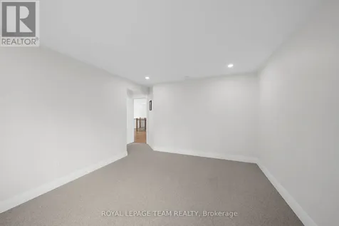 148 Lake Trail Road Ottawa ON K1S 1N4