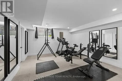 148 Lake Trail Road Ottawa ON K1S 1N4