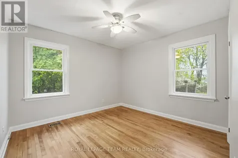 49 Crownhill Street Ottawa ON K1J 7K5