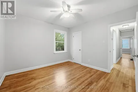49 Crownhill Street Ottawa ON K1J 7K5