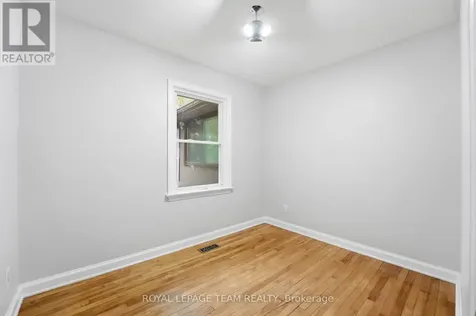 49 Crownhill Street Ottawa ON K1J 7K5