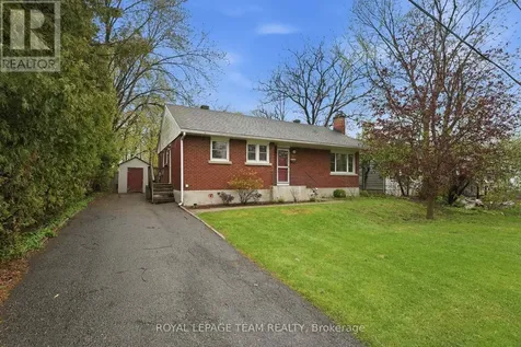 49 Crownhill Street Ottawa ON K1J 7K5
