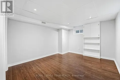 49 Crownhill Street Ottawa ON K1J 7K5