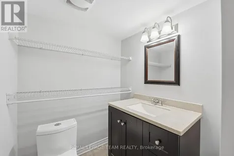 49 Crownhill Street Ottawa ON K1J 7K5
