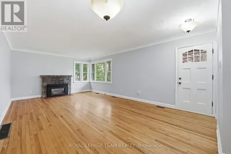 49 Crownhill Street Ottawa ON K1J 7K5