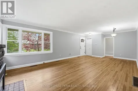49 Crownhill Street Ottawa ON K1J 7K5