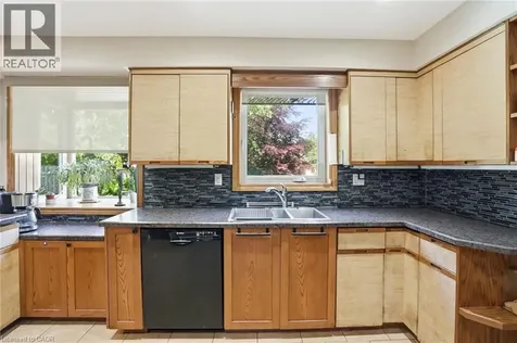 44 San Paulo Drive Hamilton ON L9C 5C2