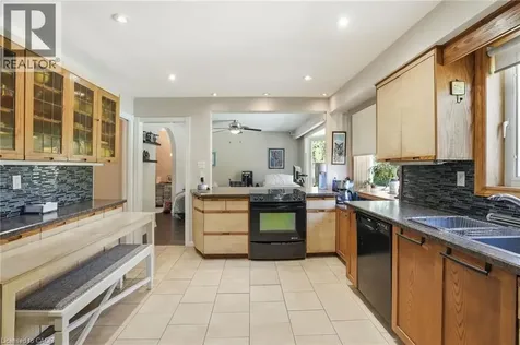 44 San Paulo Drive Hamilton ON L9C 5C2