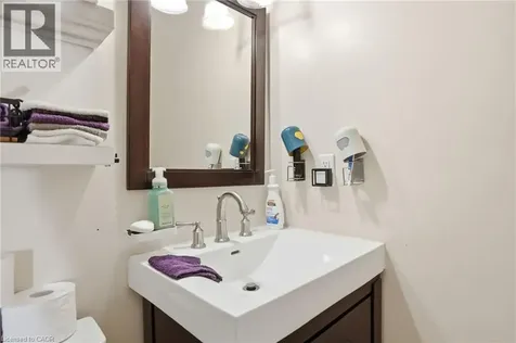 44 San Paulo Drive Hamilton ON L9C 5C2