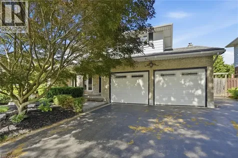 44 San Paulo Drive Hamilton ON L9C 5C2