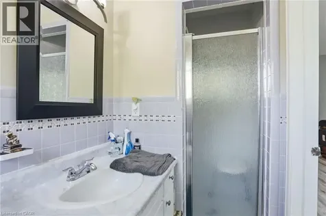 44 San Paulo Drive Hamilton ON L9C 5C2
