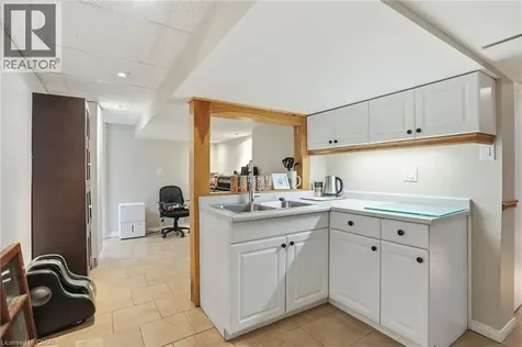 44 San Paulo Drive Hamilton ON L9C 5C2