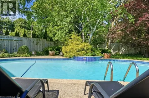 44 San Paulo Drive Hamilton ON L9C 5C2