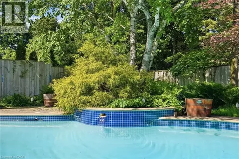 44 San Paulo Drive Hamilton ON L9C 5C2