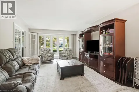 44 San Paulo Drive Hamilton ON L9C 5C2