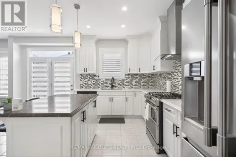 1008 Manege Street Ottawa ON K2S 0Y7
