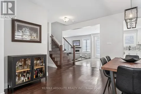 1008 Manege Street Ottawa ON K2S 0Y7