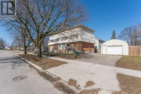 72 Florence Avenue Kitchener ON N2A 2K8
