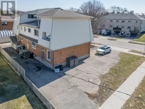72 Florence Avenue Kitchener ON N2A 2K8