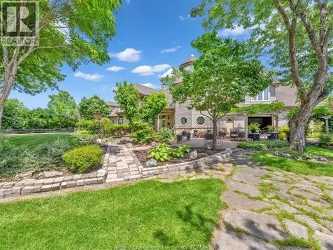 8355 Broderick Road Lasalle ON N9H 0H1