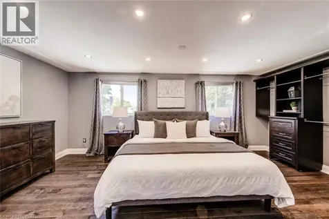 1138 Kathlene Court Cambridge ON N3H 4P2