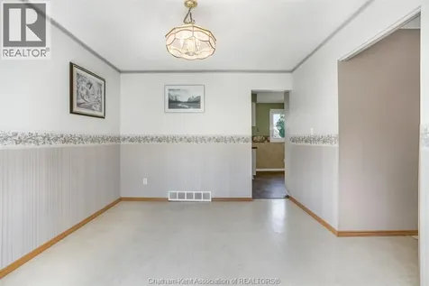 115 Parkwood Drive Chatham ON N7M 2B1