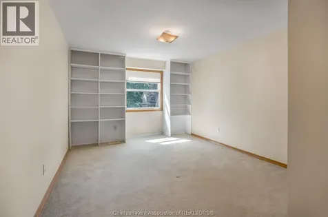 115 Parkwood Drive Chatham ON N7M 2B1