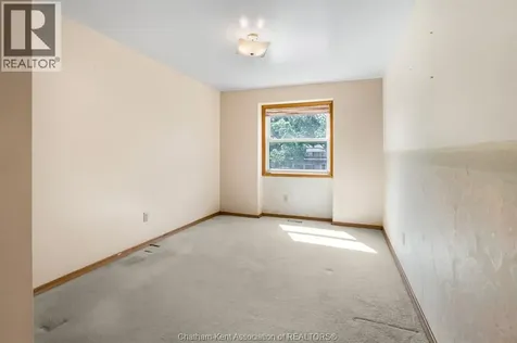 115 Parkwood Drive Chatham ON N7M 2B1
