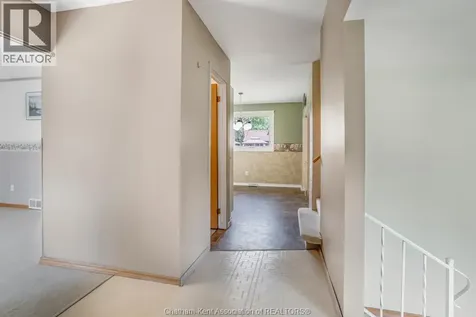 115 Parkwood Drive Chatham ON N7M 2B1