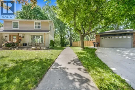 115 Parkwood Drive Chatham ON N7M 2B1