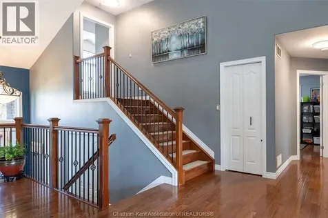 40 Enclave Place Chatham ON N7L 5R8