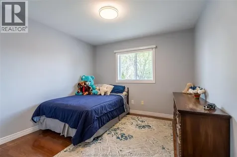 40 Enclave Place Chatham ON N7L 5R8