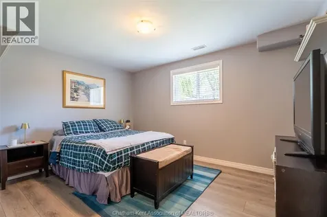 40 Enclave Place Chatham ON N7L 5R8