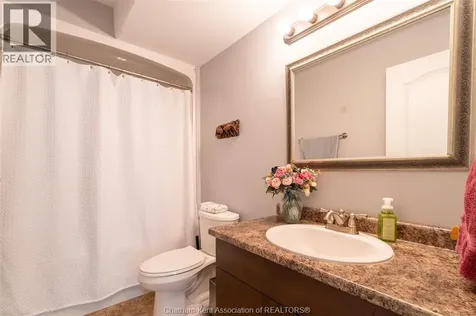 40 Enclave Place Chatham ON N7L 5R8
