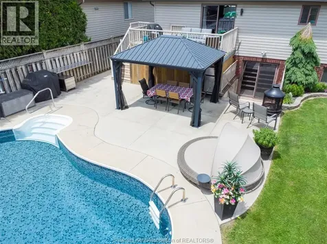 40 Enclave Place Chatham ON N7L 5R8